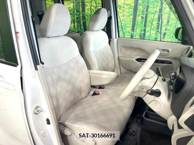 Mitsubishi EK SPACE 2016-12 300687-8