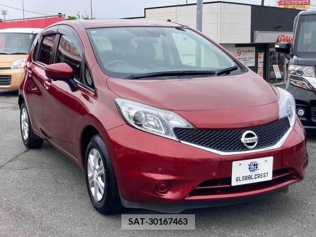 Nissan NOTE 2014-10 302362-2