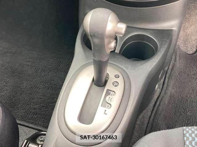 Nissan NOTE 2014-10 302362-11