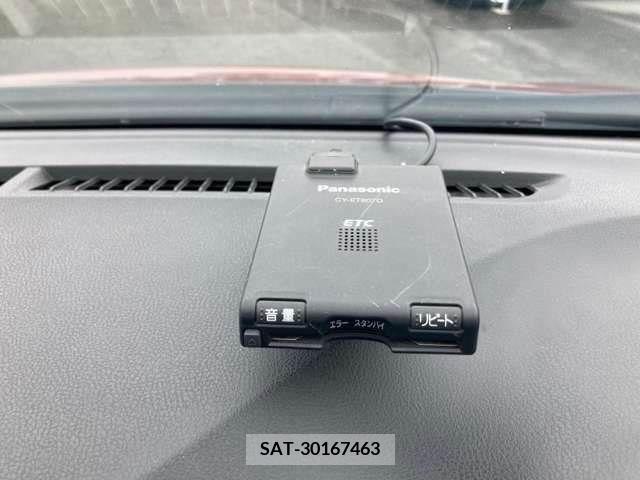 Nissan NOTE 2014-10 302362-13