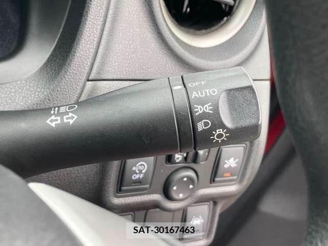 Nissan NOTE 2014-10 302362-12