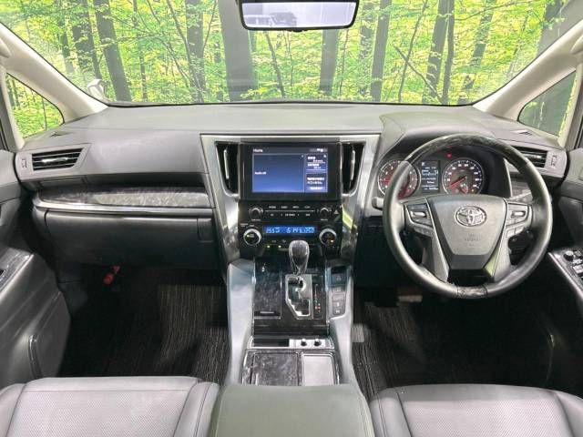 Toyota ALPHARD 2022-05 187909-1