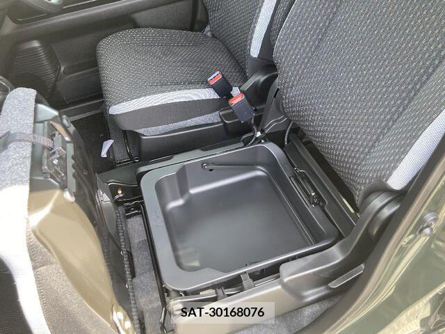 Suzuki HUSTLER 2022-05 374229-14