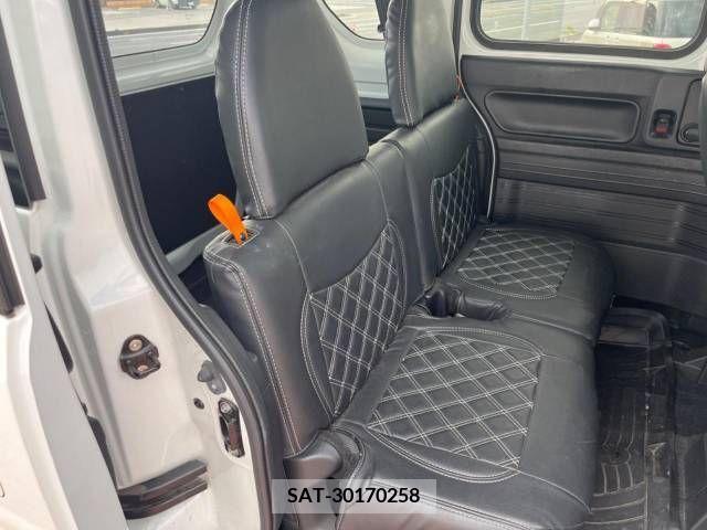 Honda N-VAN 2022-01 307982-10