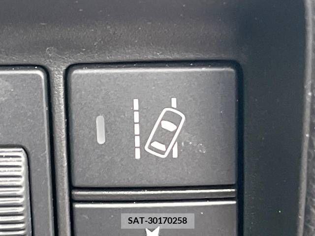 Honda N-VAN 2022-01 307982-7