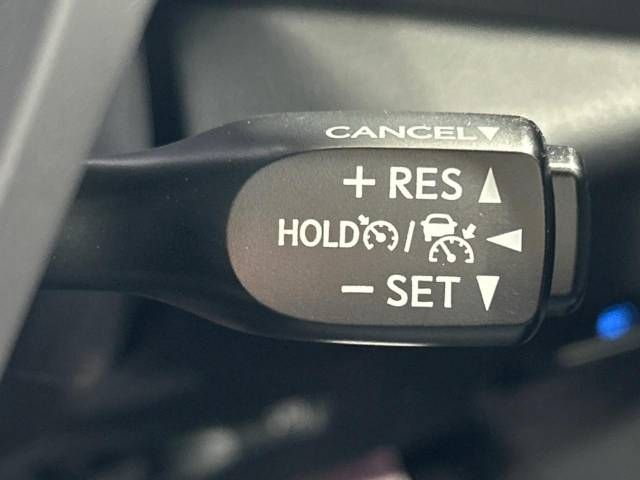 Toyota C-HR 2023-06 26964-6