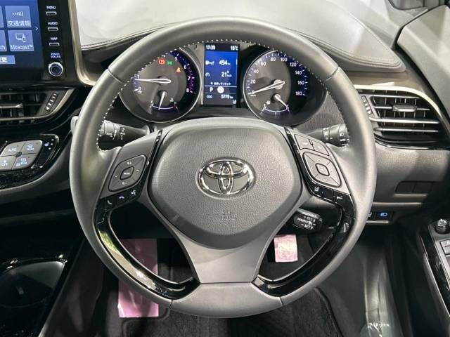Toyota C-HR 2023-06 26964-11