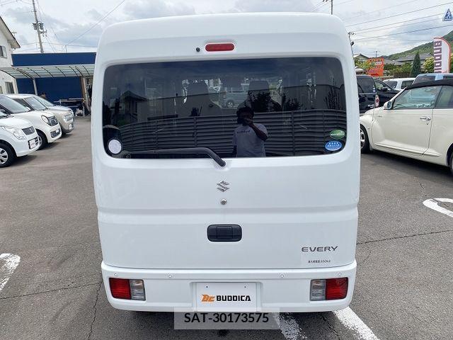 Suzuki EVERY 2020-05 301617-5