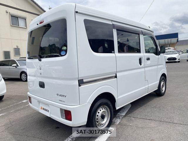 Suzuki EVERY 2020-05 301617-4