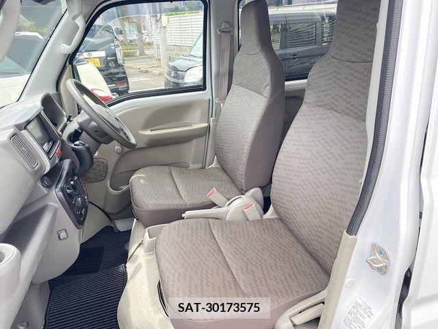 Suzuki EVERY 2020-05 301617-10