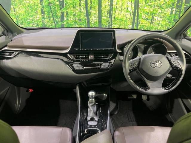 Toyota C-HR 2017-05 189245-1