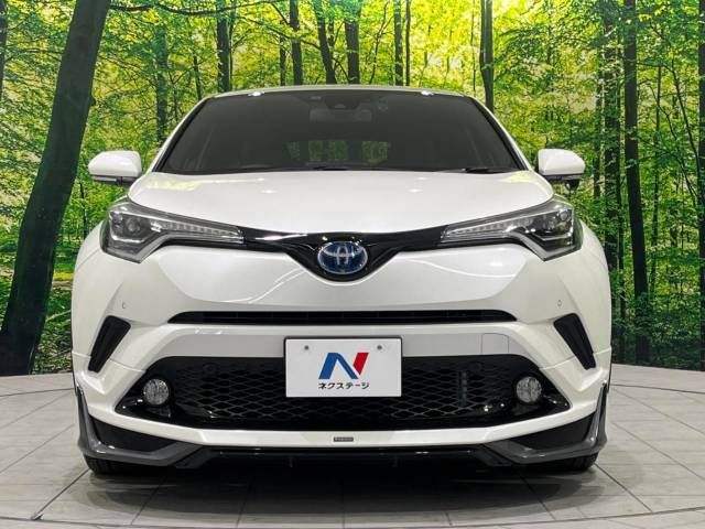 Toyota C-HR 2017-05 189245-14