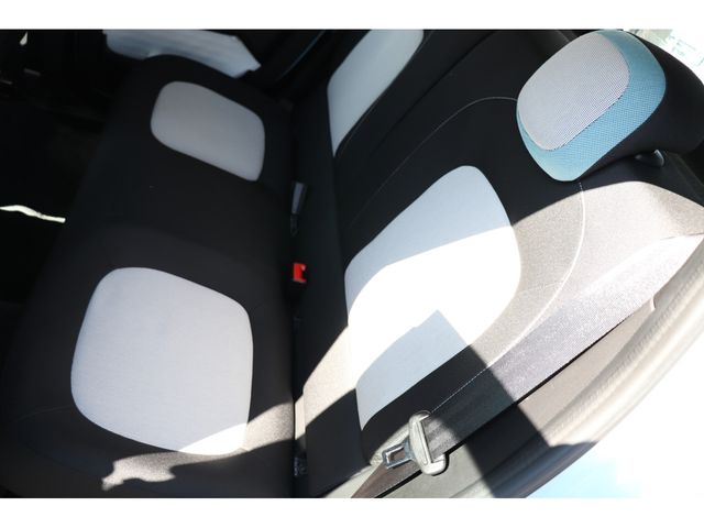Renault TWINGO 2019-03 1578-12