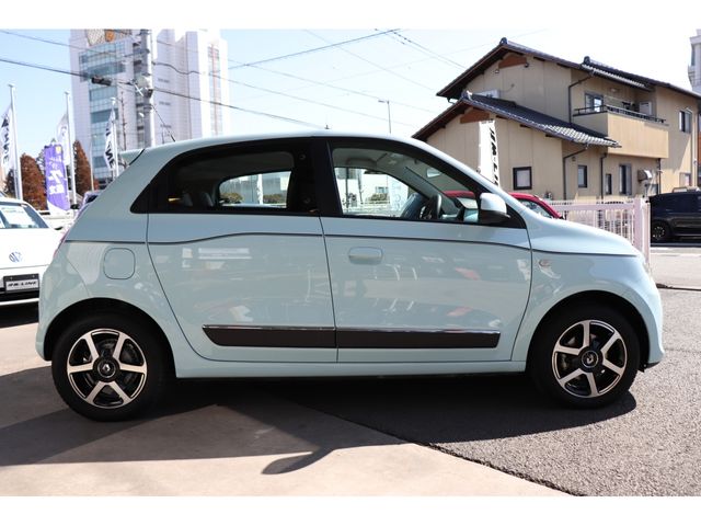 Renault TWINGO 2019-03 1578-3