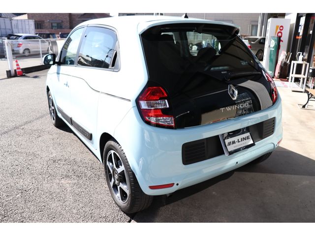 Renault TWINGO 2019-03 1578-7