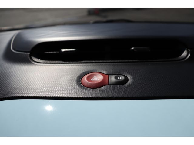 Renault TWINGO 2019-03 1578-20