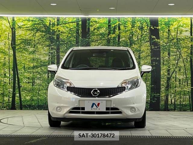 Nissan NOTE 2015-08 302364-14