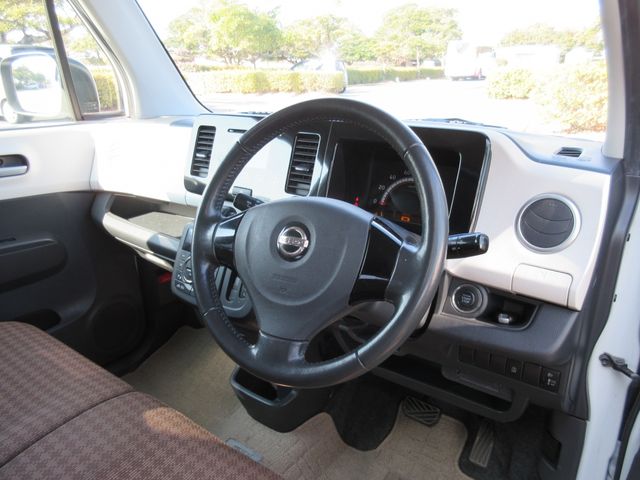 Nissan MOCO 2014-06 193541-1