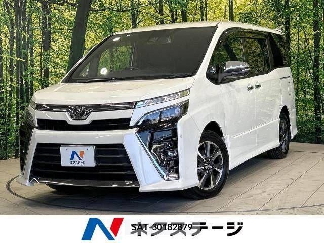 Toyota VOXY 2018-10 378088-0