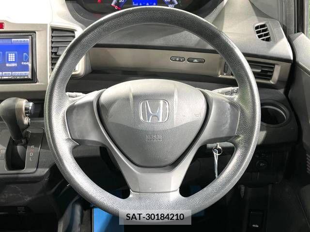 Honda FREED SPIKE 2011-04 250449-11