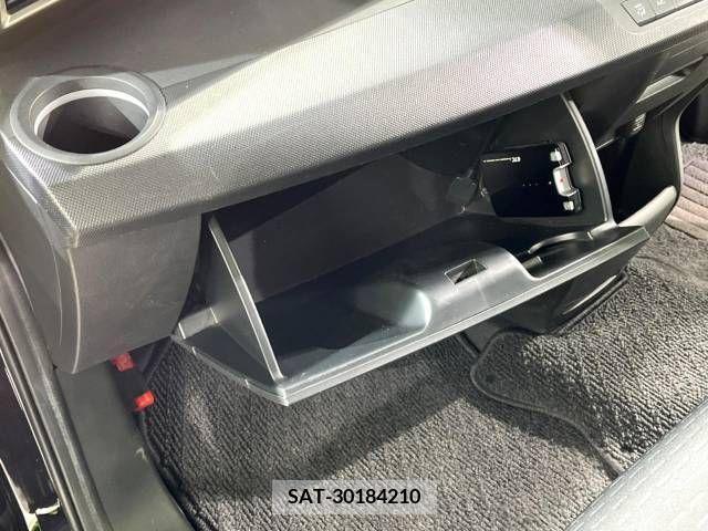 Honda FREED SPIKE 2011-04 250449-19