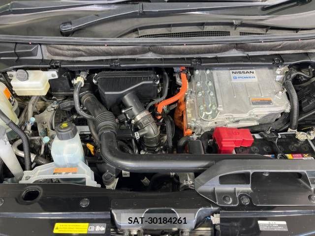 Nissan SERENA 2019-01 380175-18