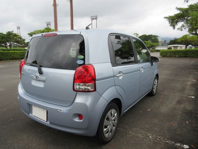 Toyota PORTE 2012-10 24326-16
