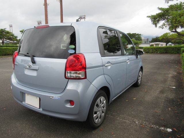Toyota PORTE 2012-10 24326-17