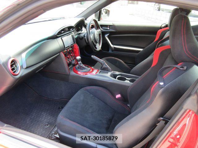 Toyota 86 2012-09 321133-1