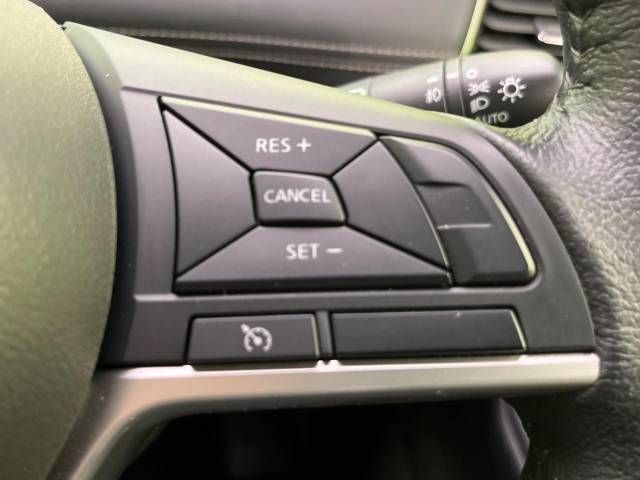 Nissan SERENA 2017-12 194858-6