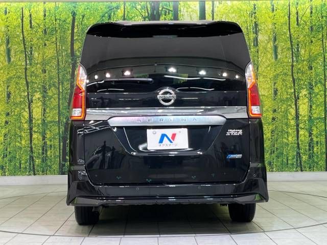 Nissan SERENA 2017-12 194858-16