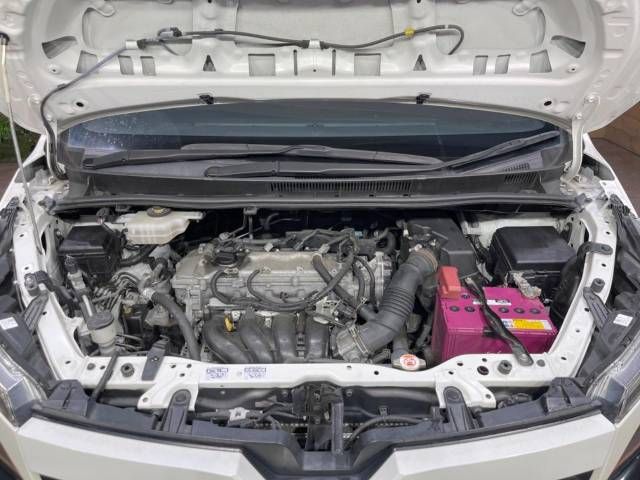 Toyota VOXY 2017-09 21691-18