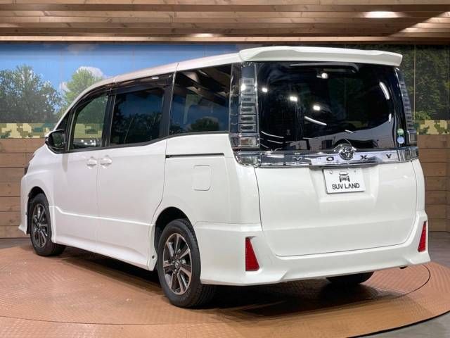 Toyota VOXY 2017-09 21691-17