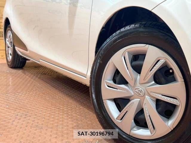 Toyota SIENTA 2018-11 314663-13