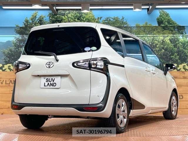 Toyota SIENTA 2018-11 314663-17