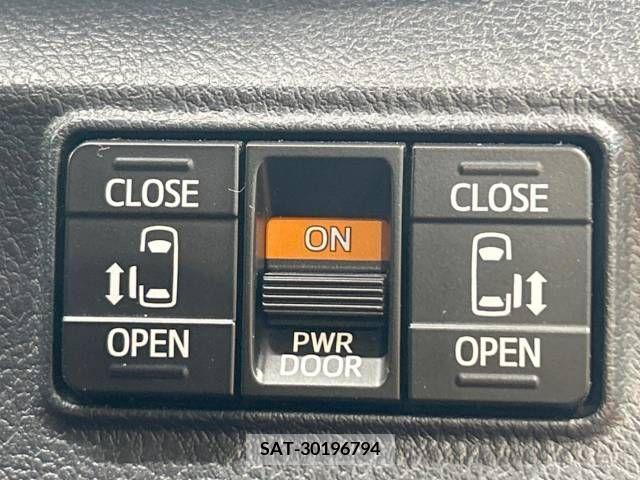Toyota SIENTA 2018-11 314663-5