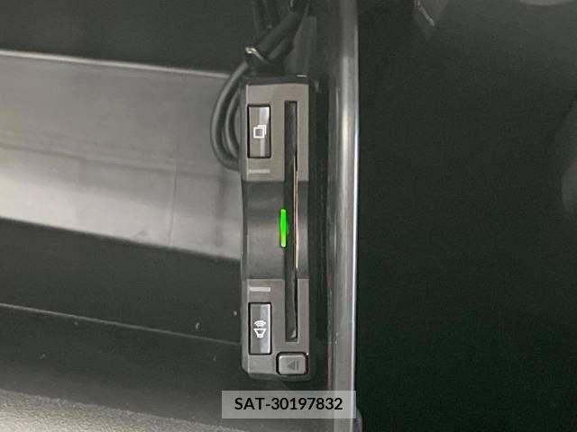 Mazda CX-8 2019-05 210788-6