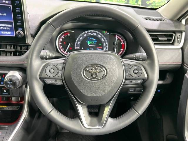 Toyota RAV4 2021-04 185013-11