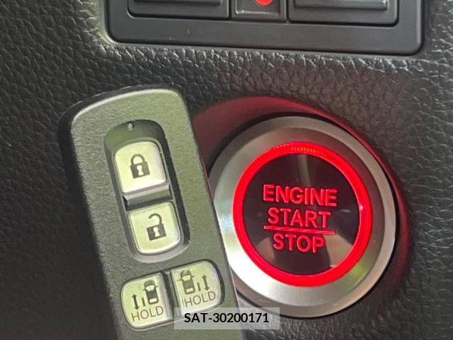 Honda N BOX CUSTOM 2019-06 307053-7