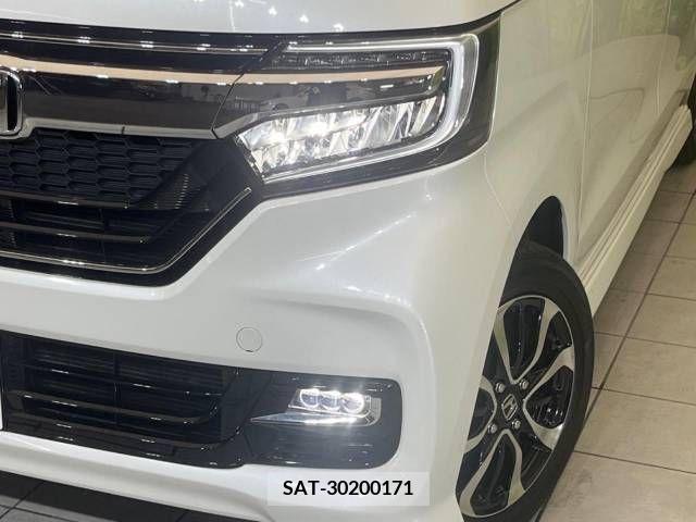 Honda N BOX CUSTOM 2019-06 307053-12