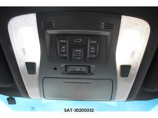Toyota VELLFIRE 2016-11 303616-8