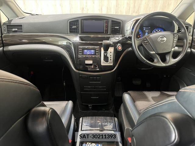 Nissan ELGRAND 2019-01 316302-1