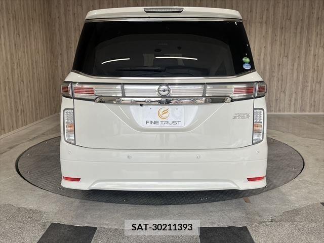 Nissan ELGRAND 2019-01 316302-15