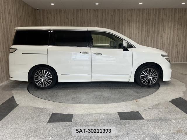 Nissan ELGRAND 2019-01 316302-14