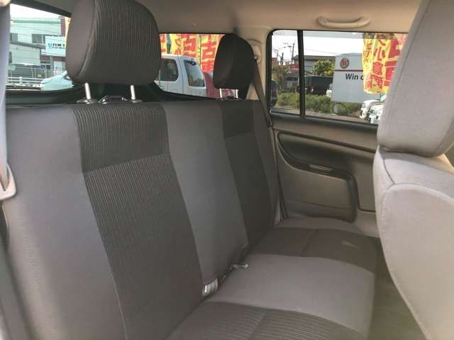 Toyota SUCCEED VAN 2019-04 3330-26