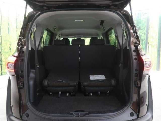 Toyota SIENTA 2018-12 185784-11