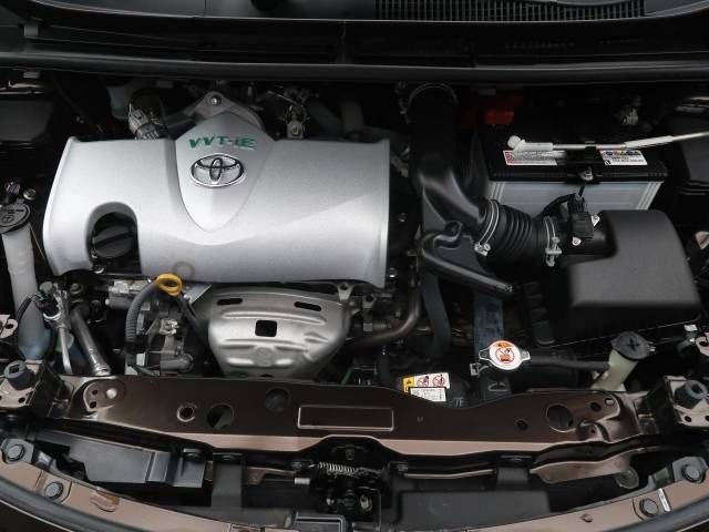 Toyota SIENTA 2018-12 185784-18