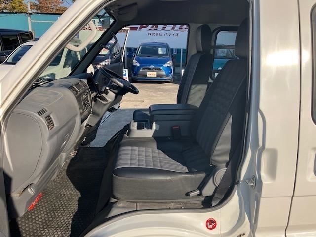 Mazda BONGO VAN 2016-11 194743-10