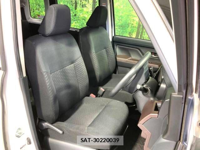 Toyota ROOMY 2017-11 432817-8