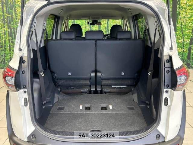 Toyota SIENTA 2018-10 203056-11